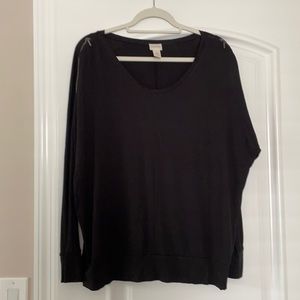 Black Chico’s blouse long sleeve excellent cond